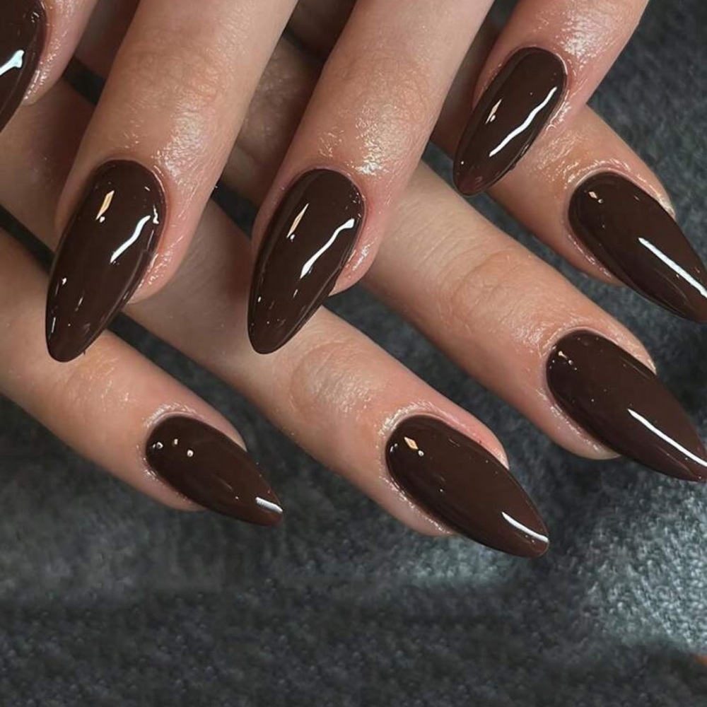 24pcs Short Almond Shape Reusable Press-On Nails, Light Brown Color,